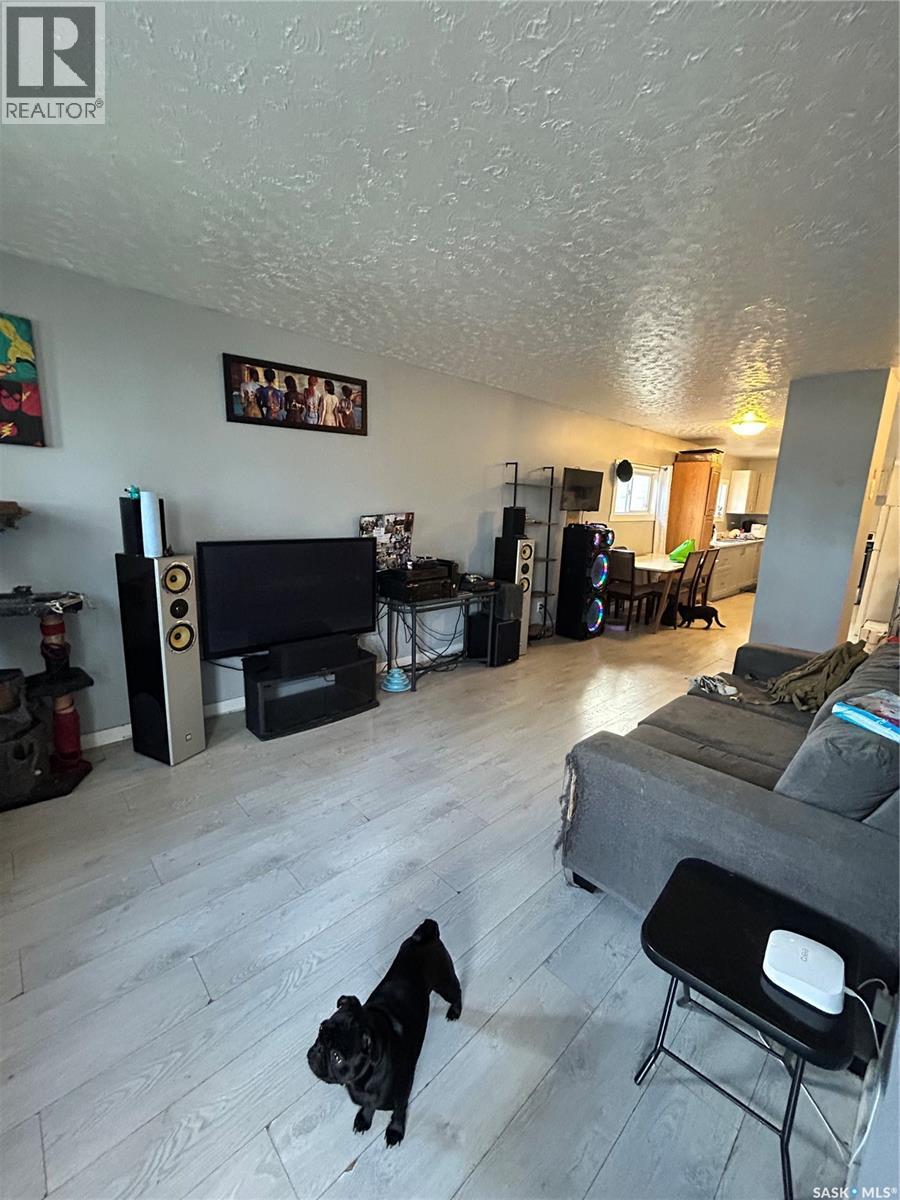 922 Garnet STREET - 6