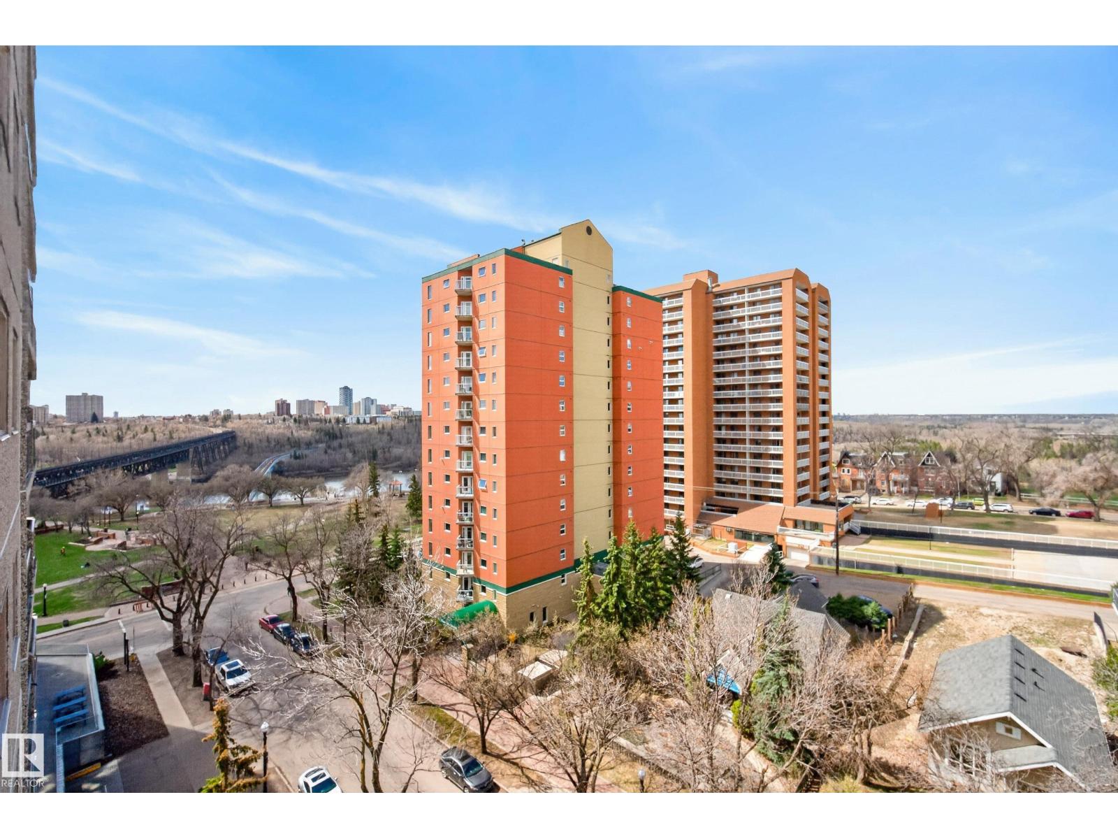 #908 9715 110 ST NW - 32