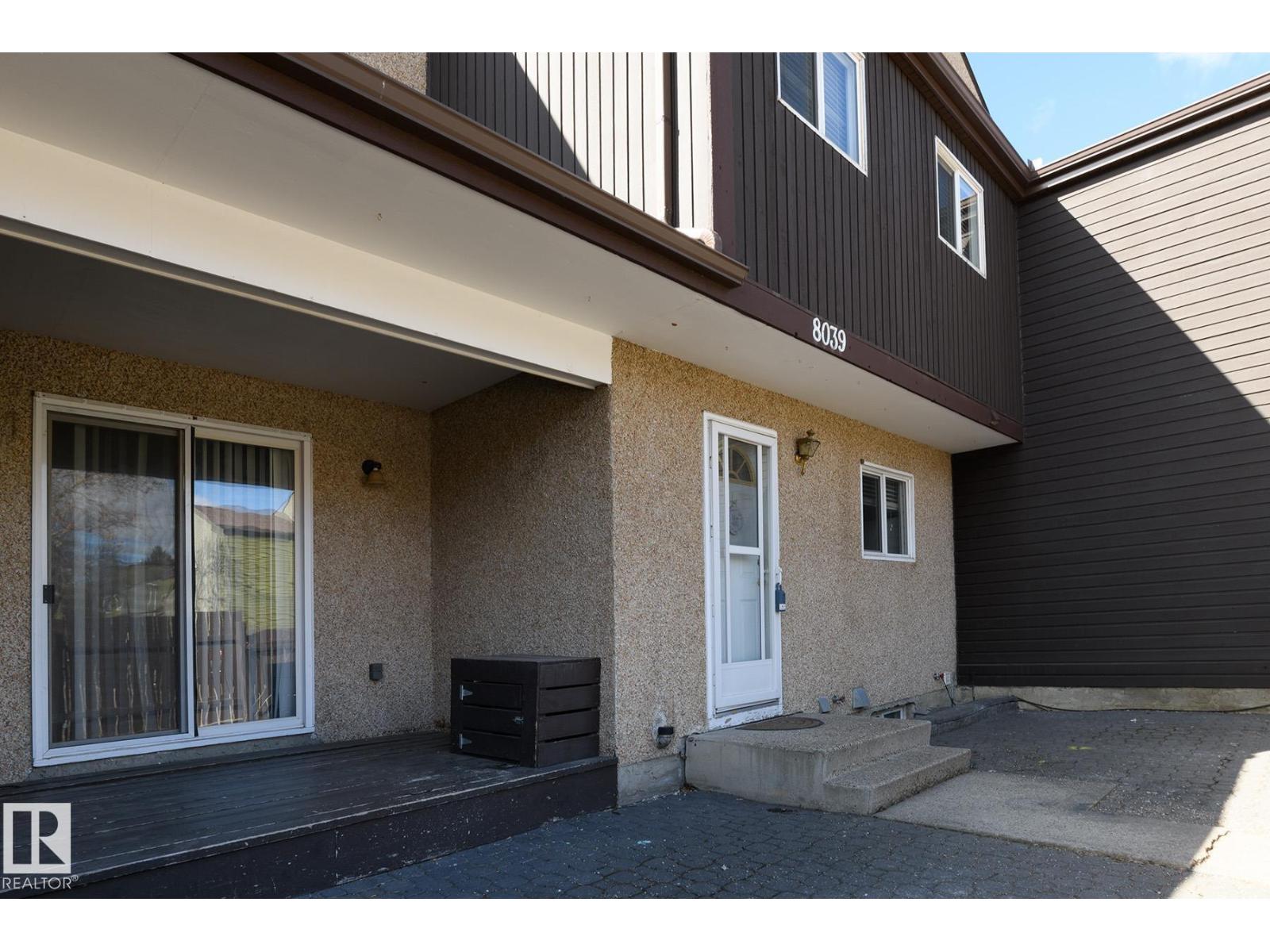 8039 27 AV NW - Image 3
