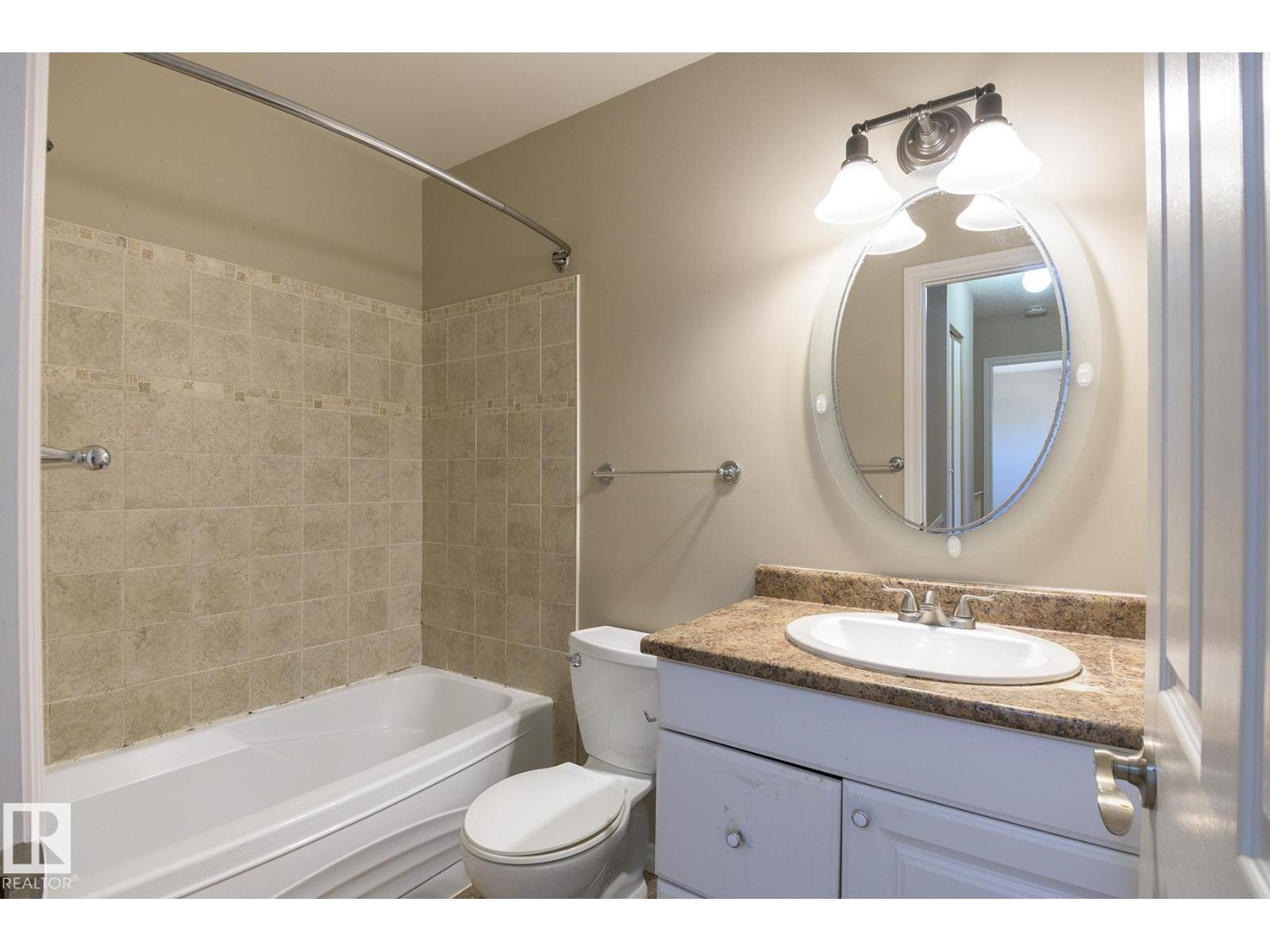 8039 27 AV NW - 27