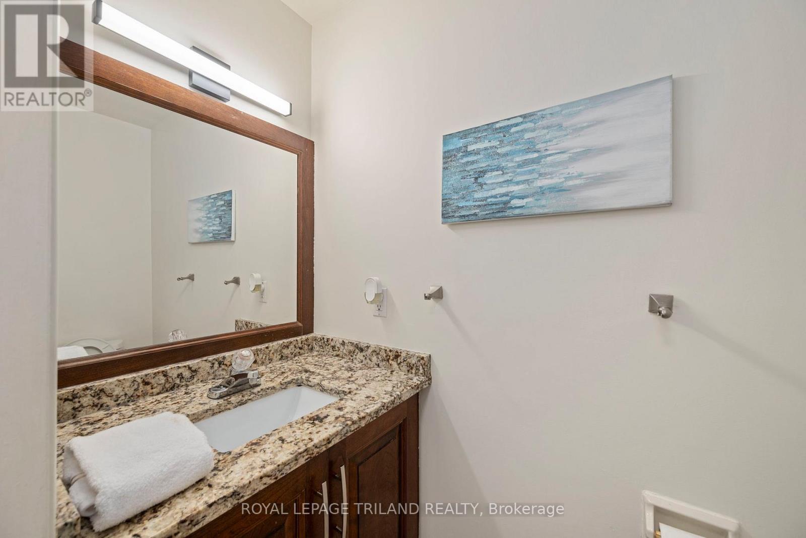 118 DEER VALLEY CRESCENT - 16