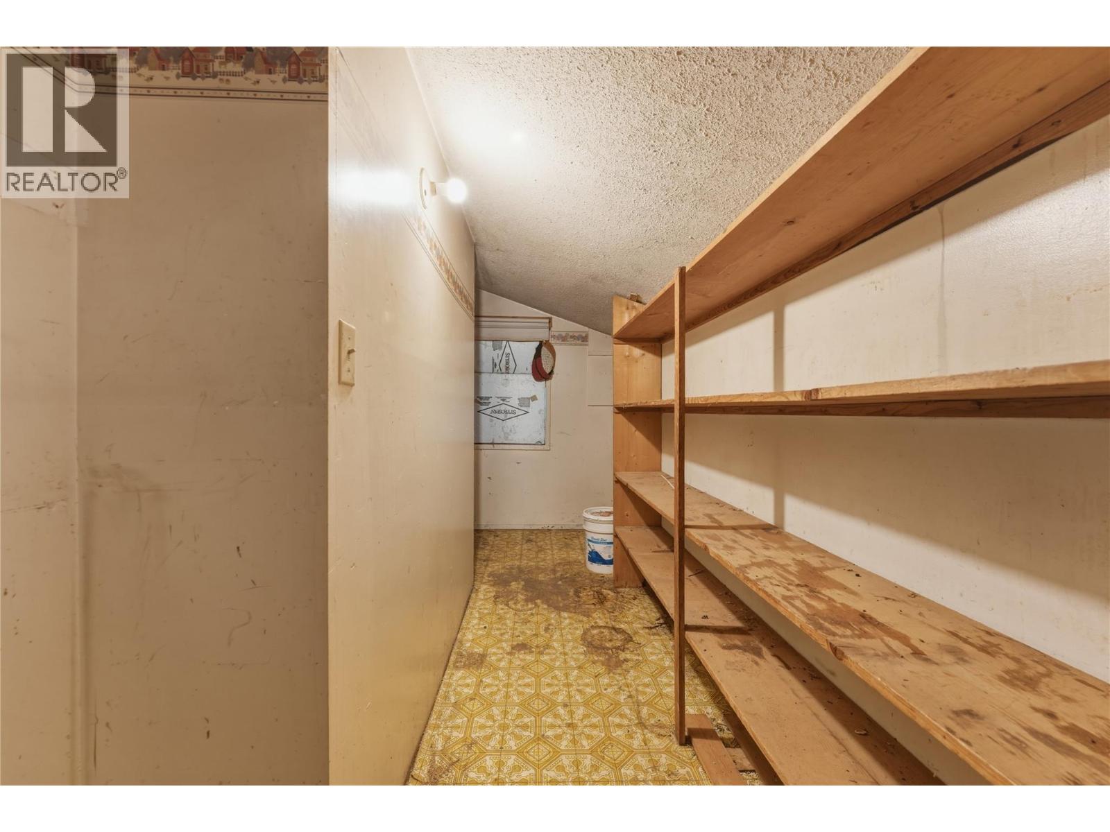 2850 Jarvis Street - 23