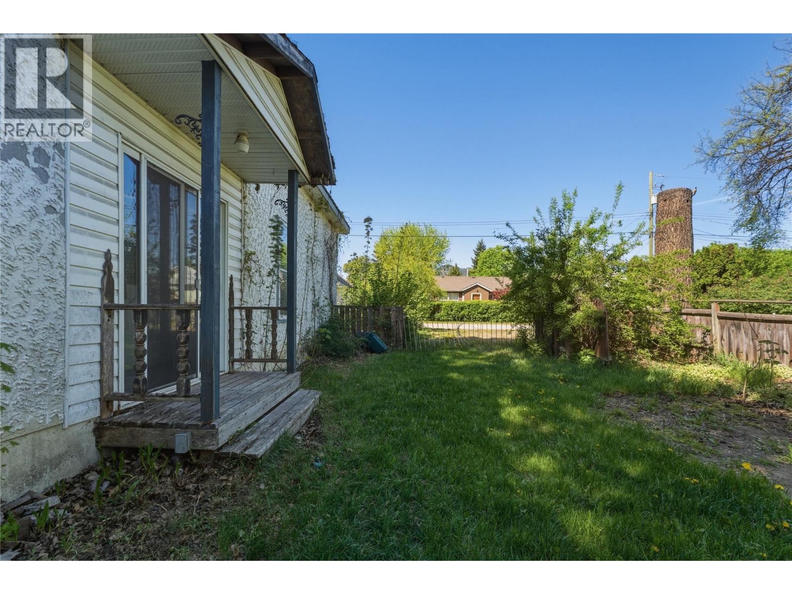 2850 Jarvis Street - 33