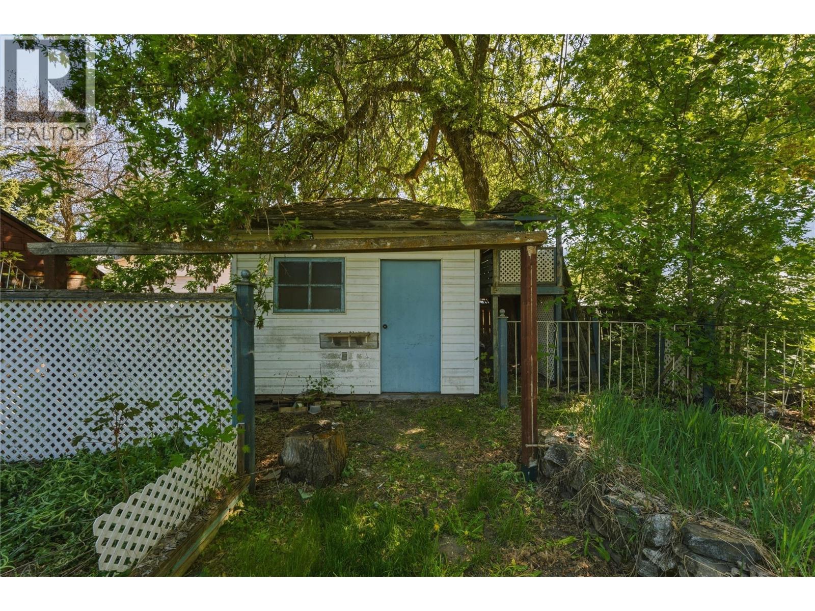 2850 Jarvis Street - 7