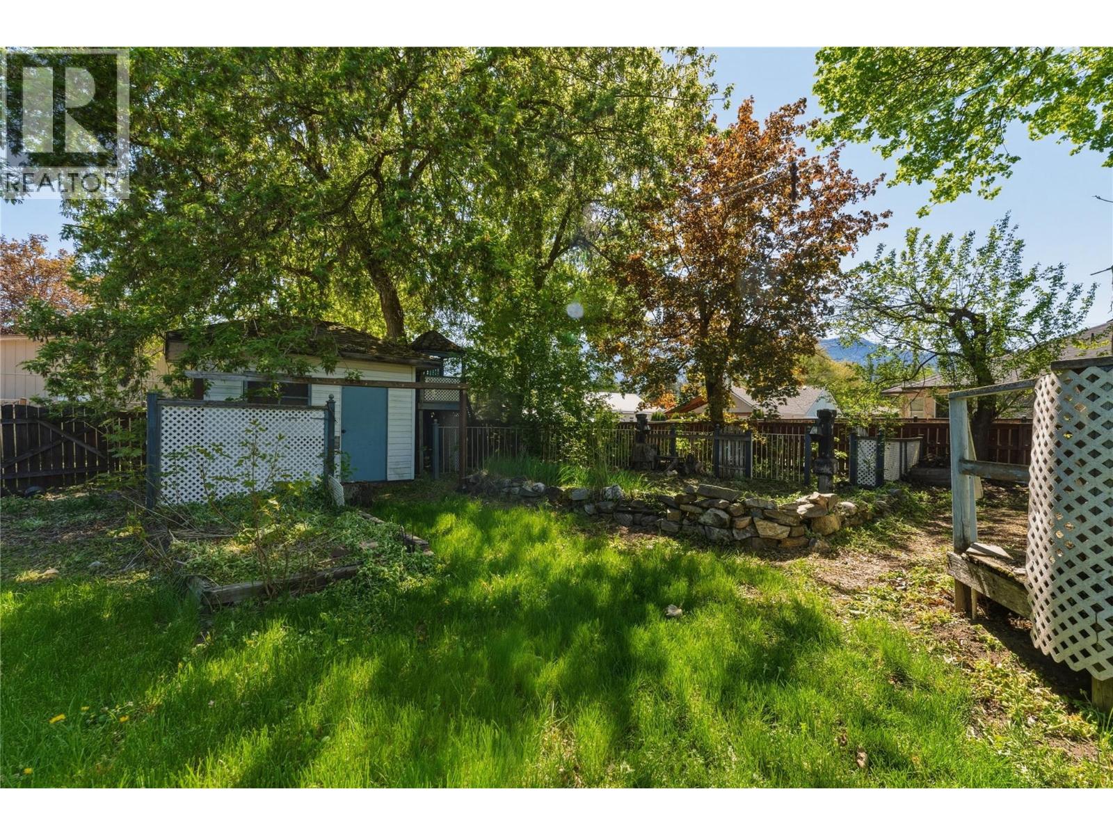2850 Jarvis Street - 8