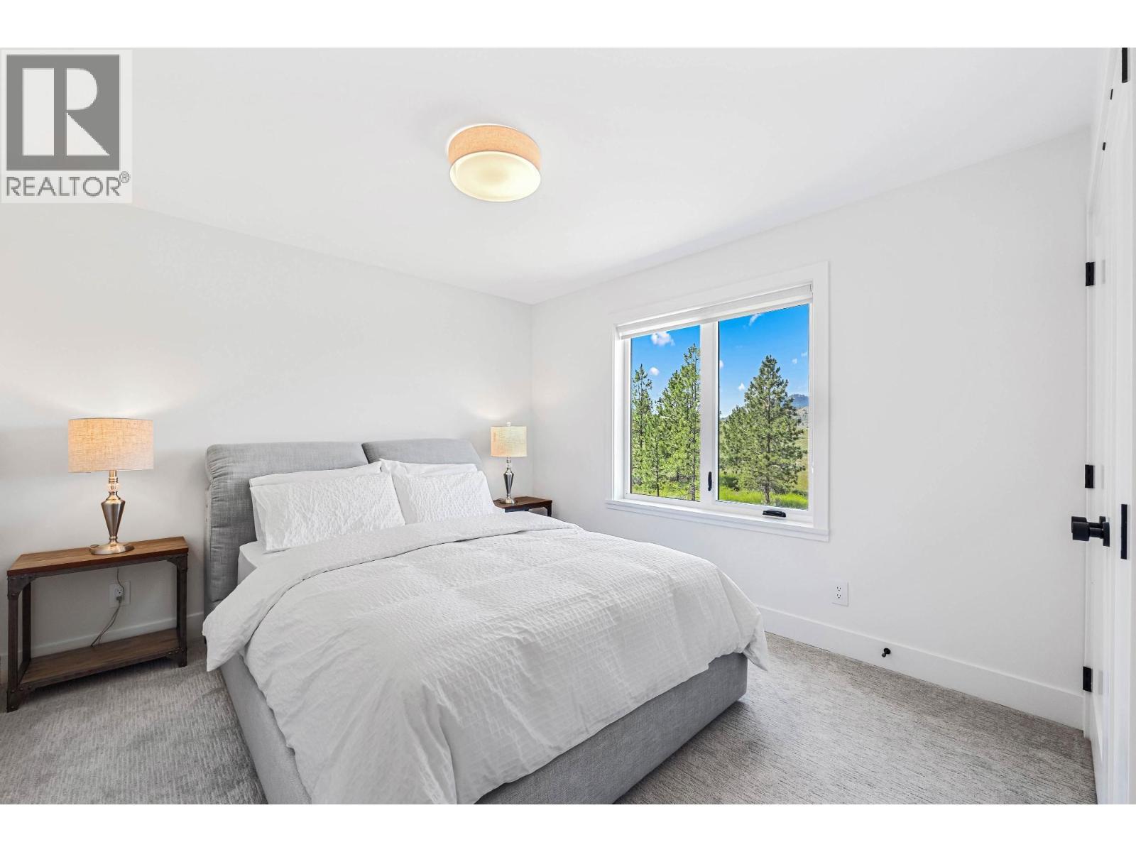 8555 BARNHARTVALE Road - 39