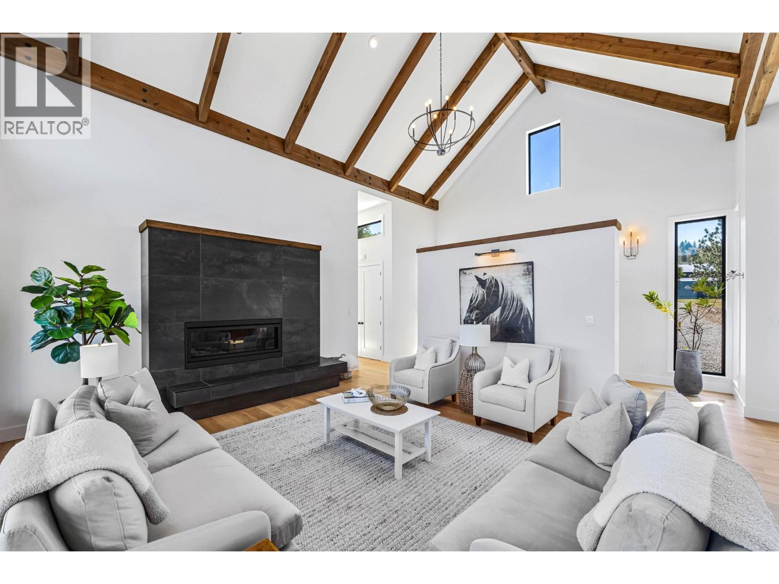 8555 BARNHARTVALE Road - 9