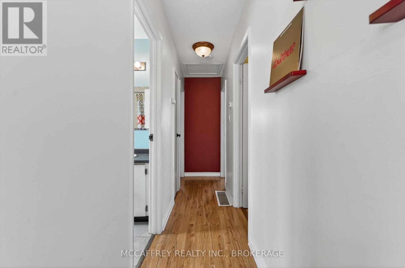 1075 BASSWOOD PLACE - 12
