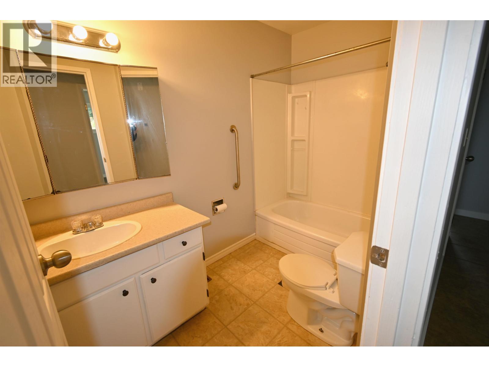 2368 QUINCE STREET, Prince George
