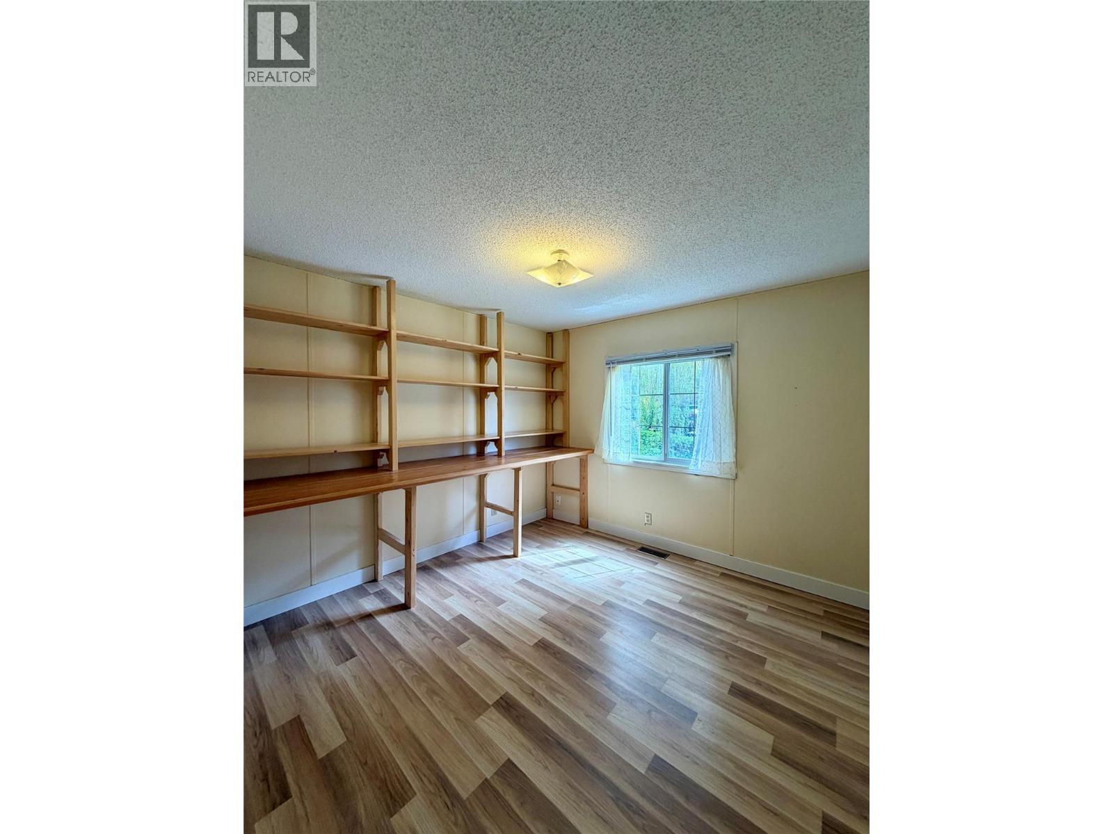 #13 2917 GEORAMA Road - 8