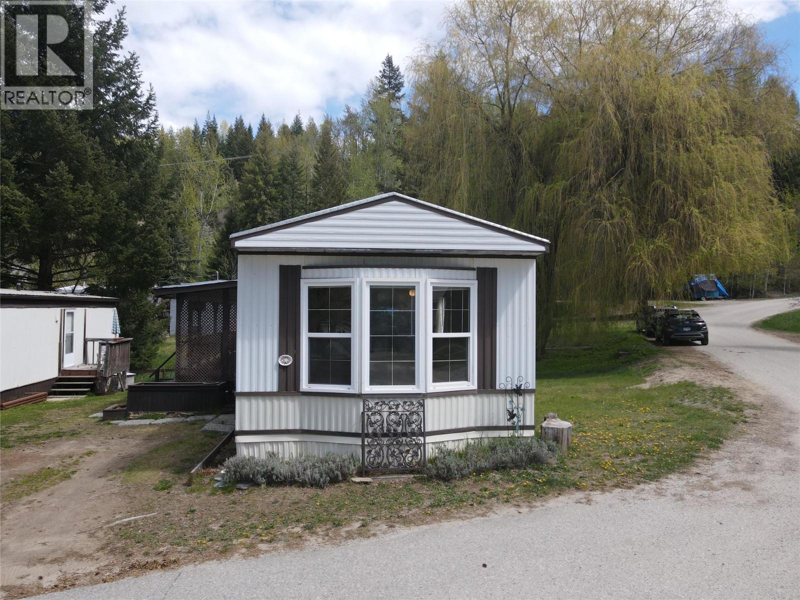 #13 2917 GEORAMA Road - Image 2