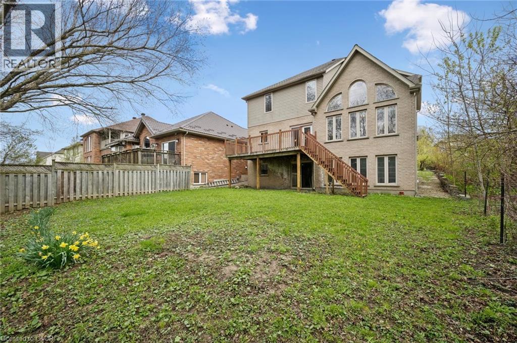 872 CREEKSIDE Drive, Waterloo, Ontario, N2V2S7 — Photo 12