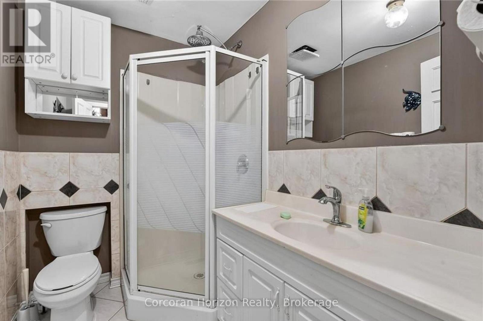 5270 SECOND AVENUE - 11