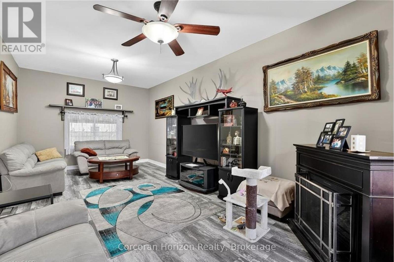 5270 SECOND AVENUE - 12