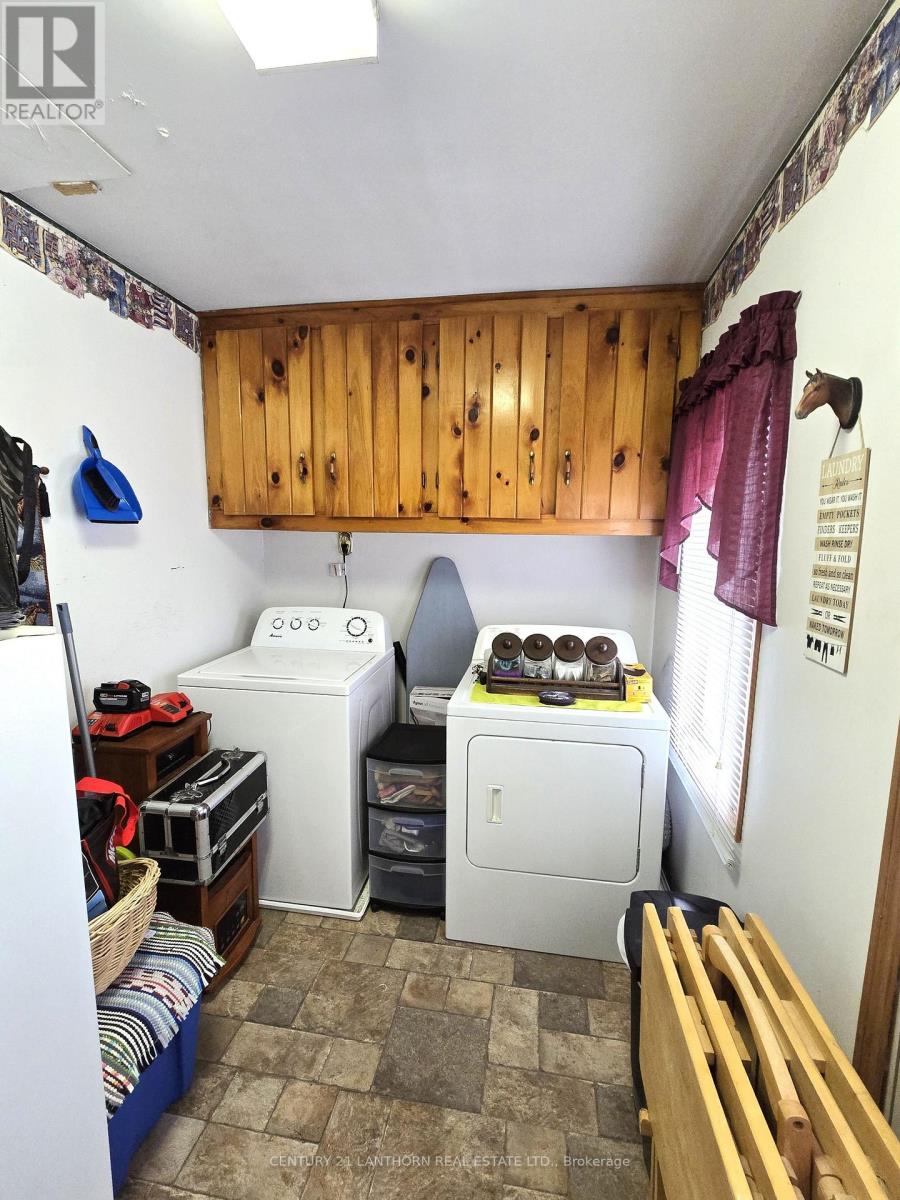 175 HALL SETTLEMENT ROAD