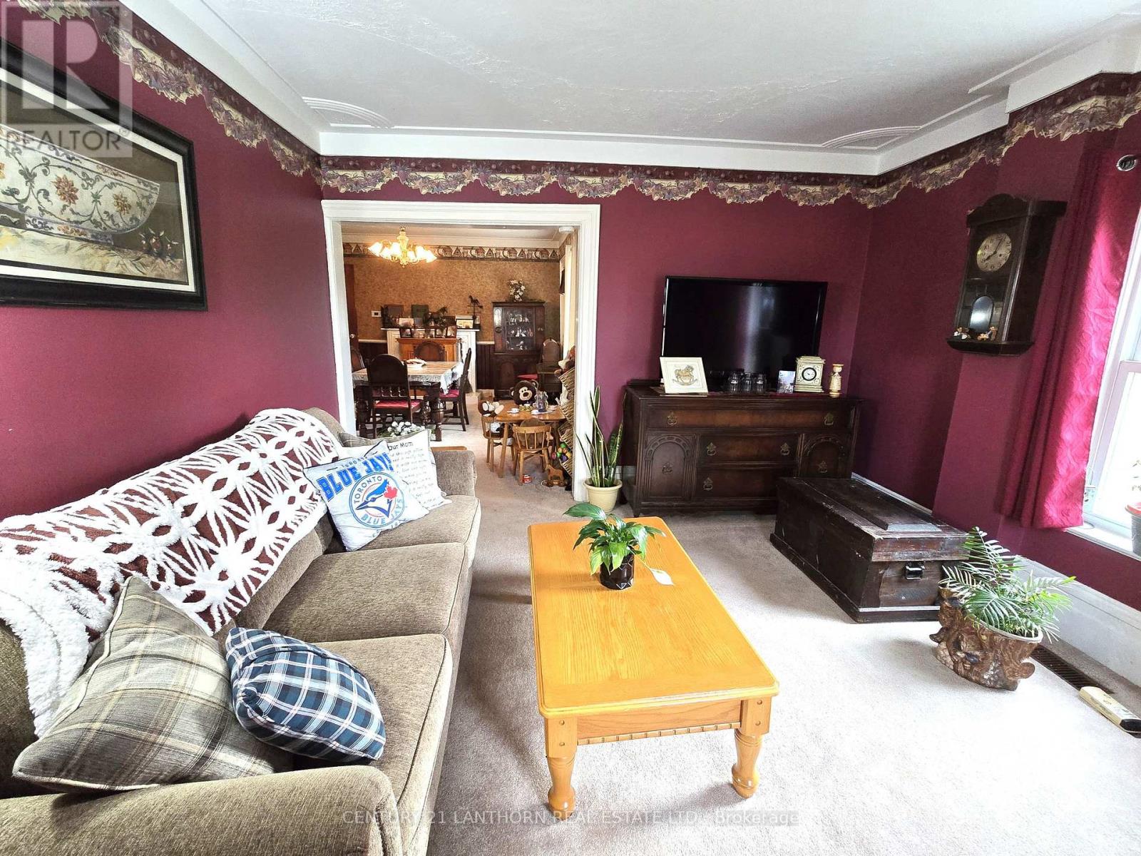 175 HALL SETTLEMENT ROAD