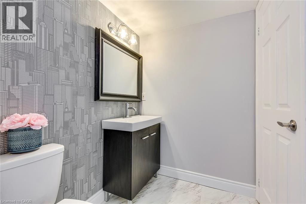 2055 APPLEBY Line Unit# 403, Burlington, Ontario, L7L7H1 — Photo 28