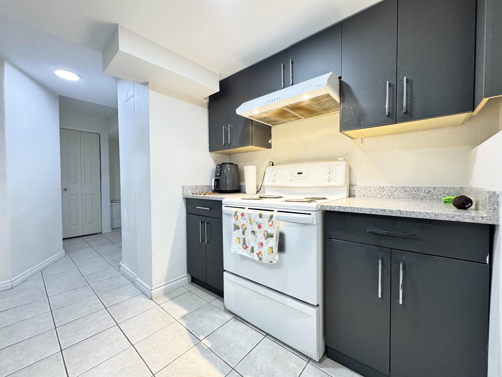 7096 BREWSTER Drive East East, Delta