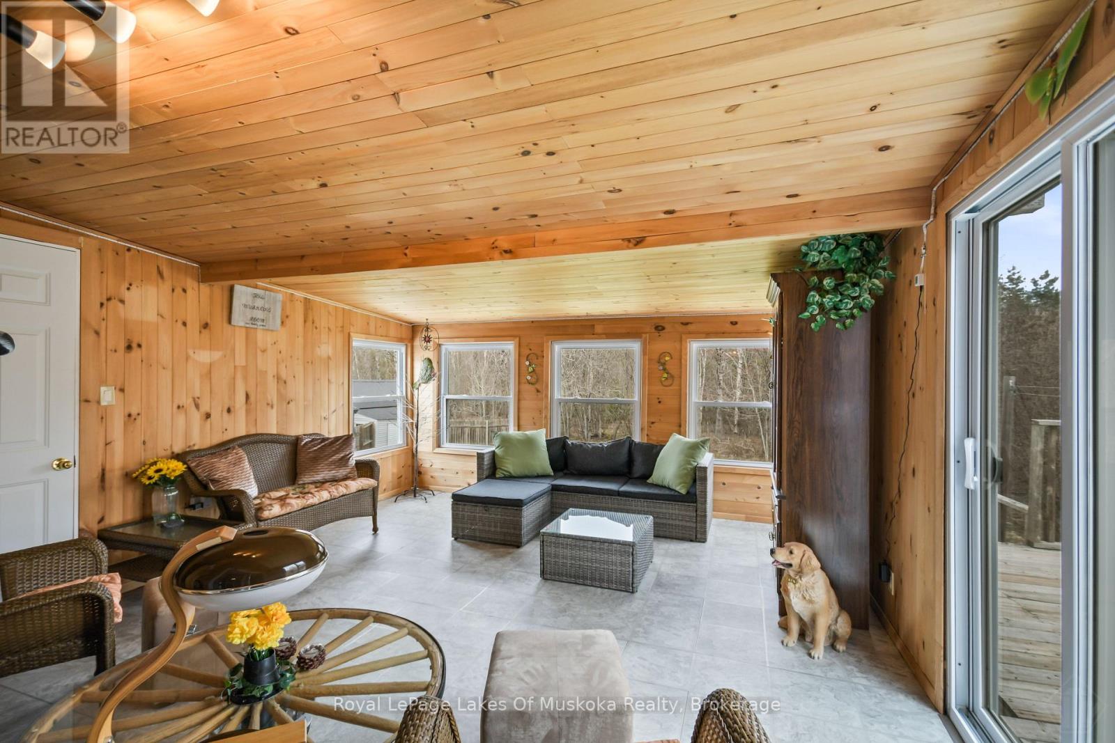 1040 WINDERMERE ROAD - 13