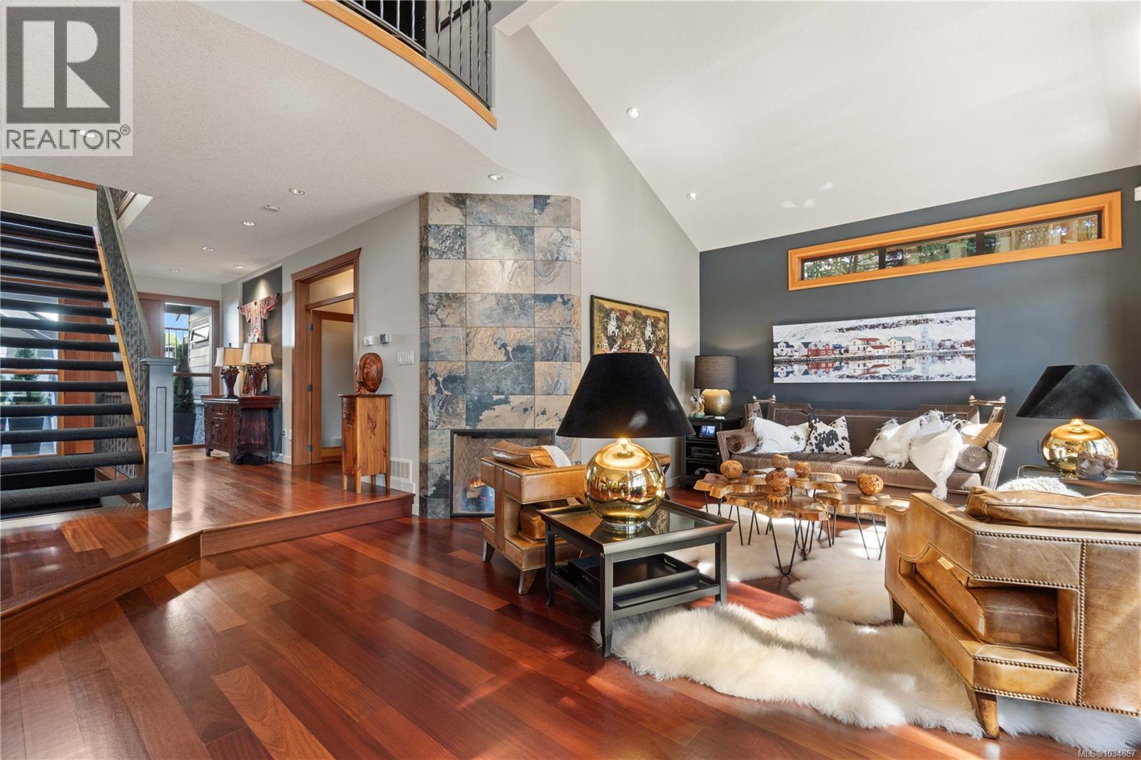 211 Ferntree Pl - 10