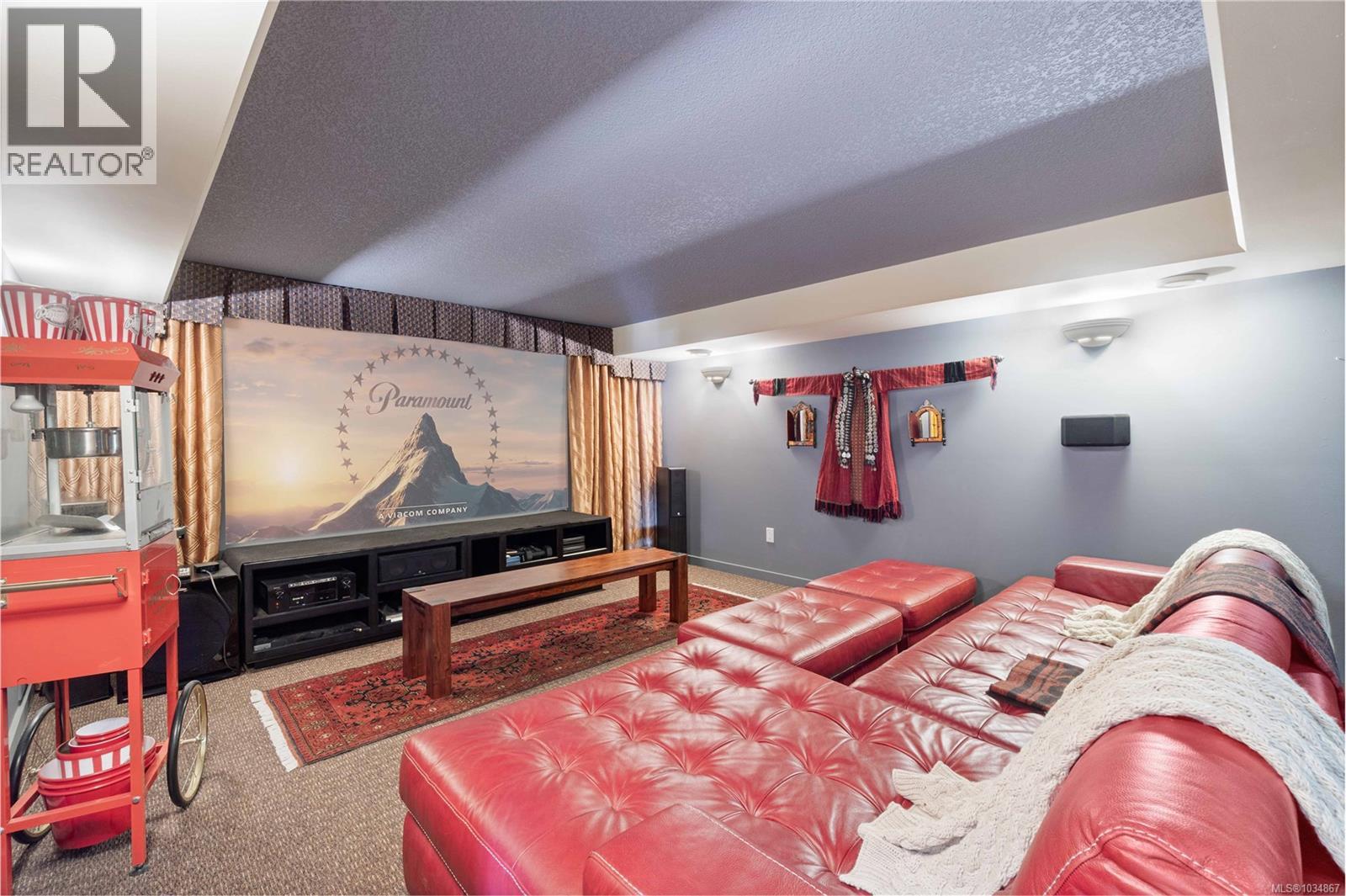 211 Ferntree Pl - 49
