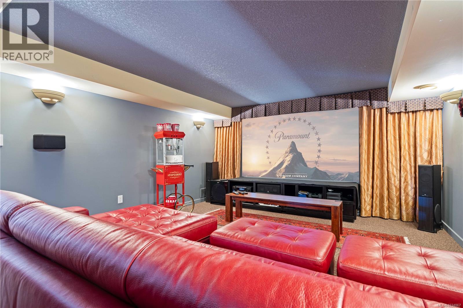 211 Ferntree Pl - 53