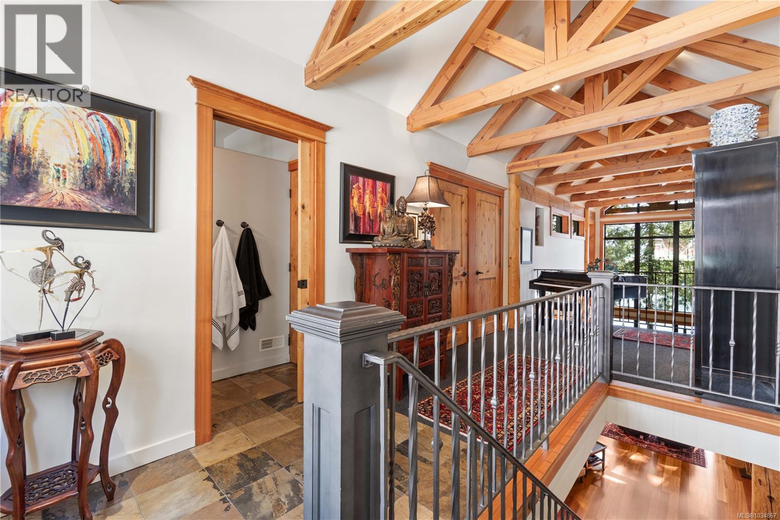 211 Ferntree Pl - 34