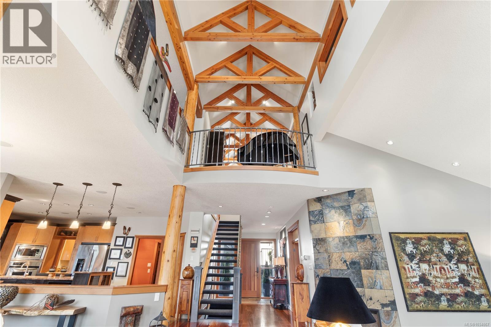 211 Ferntree Pl - 44