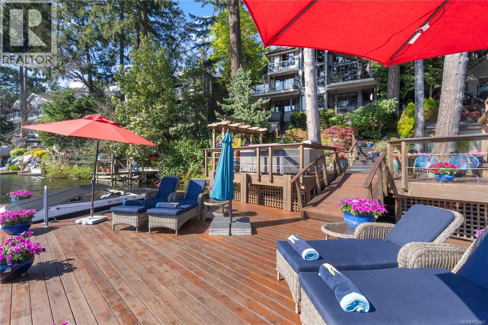211 Ferntree Pl - 82