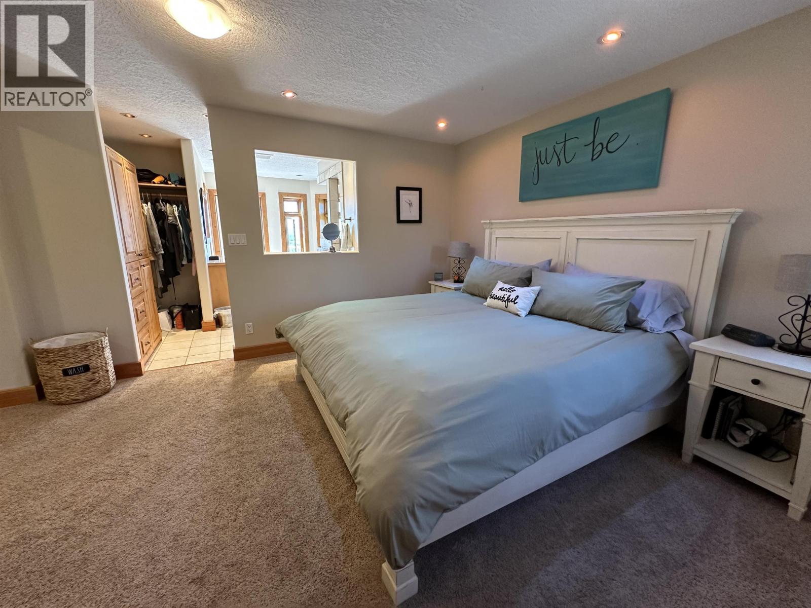 4775 VALHALLA ROAD - 22