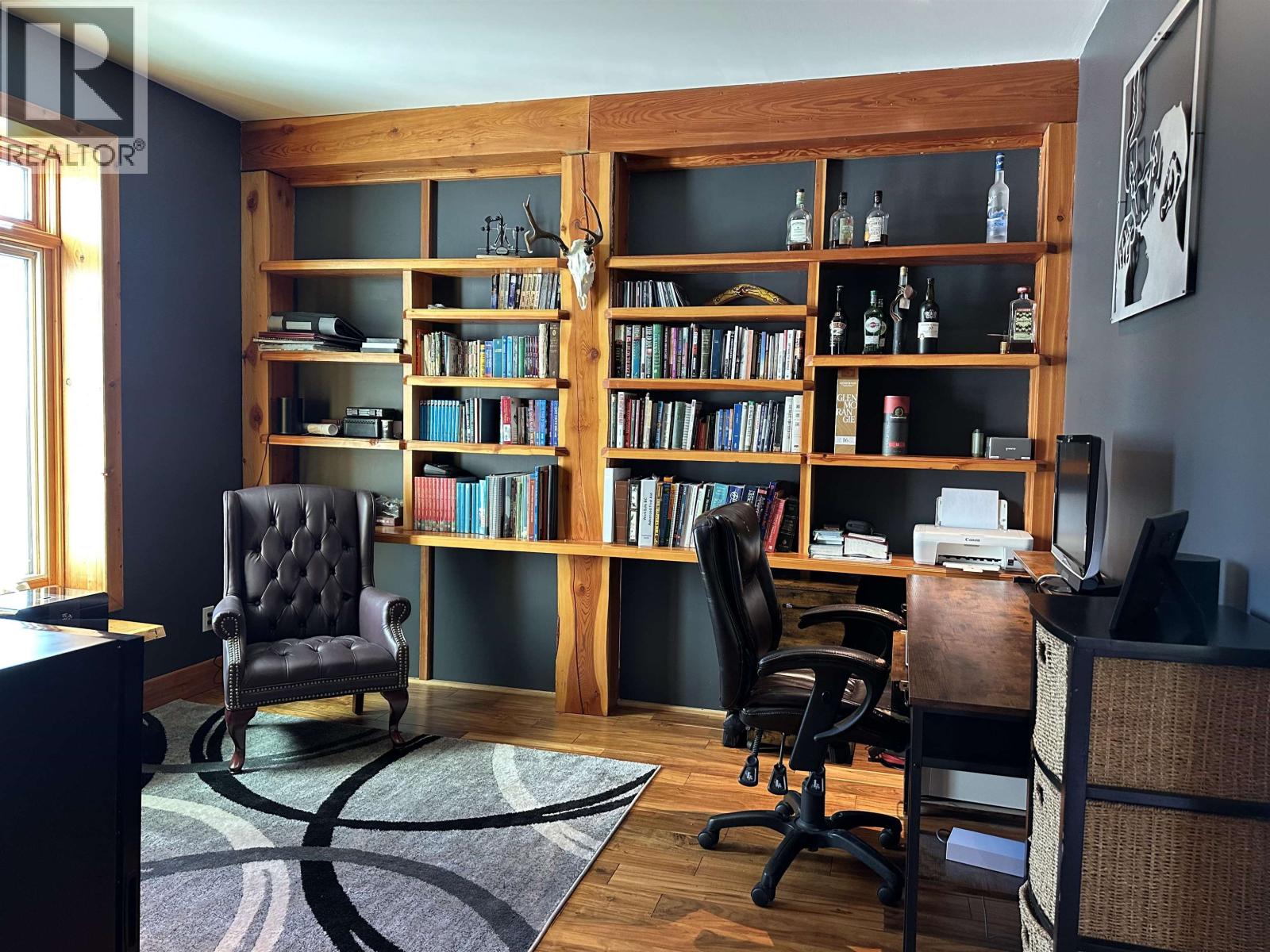 4775 VALHALLA ROAD - 34