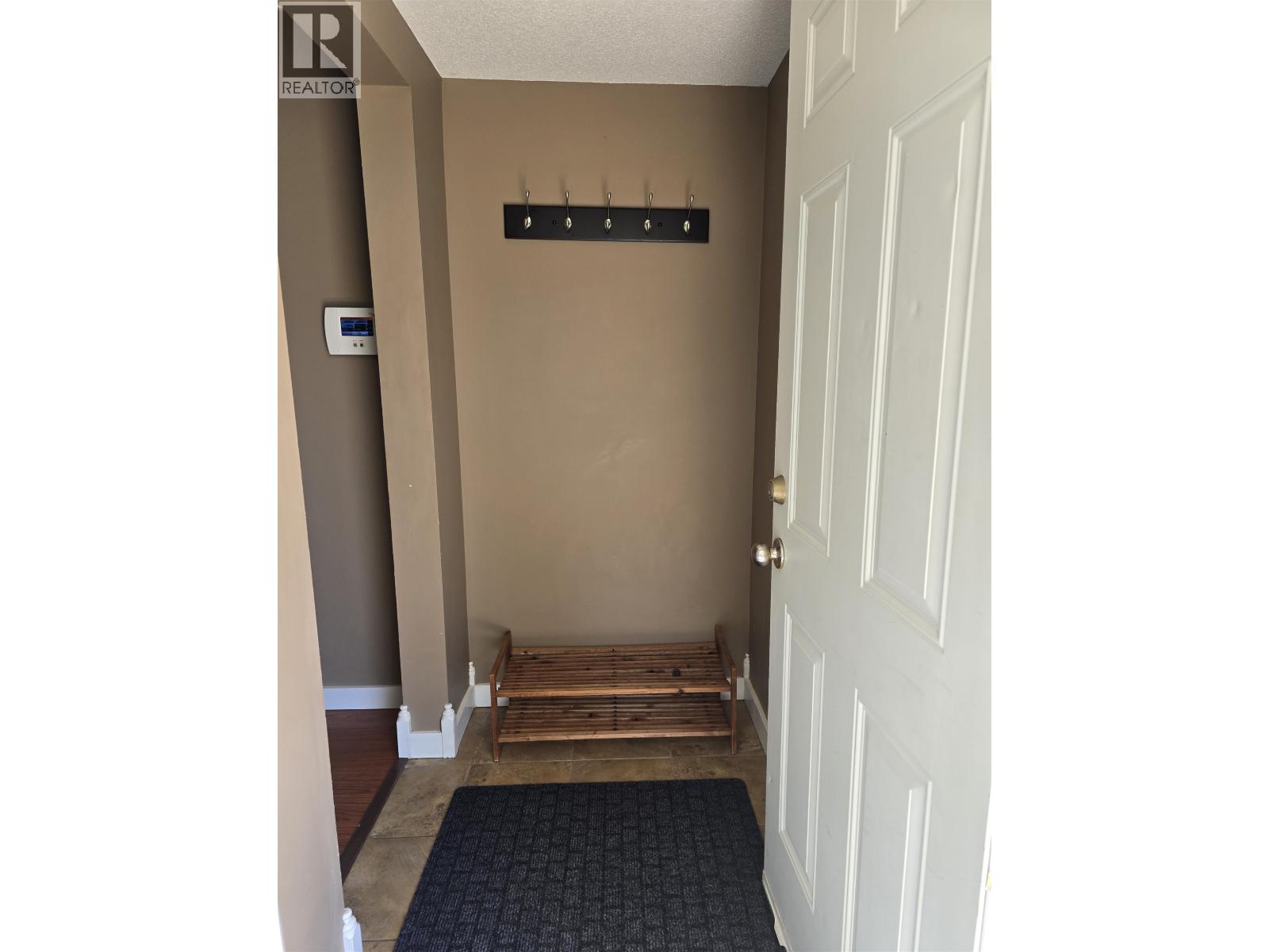 2020 ROSS CRESCENT - 16