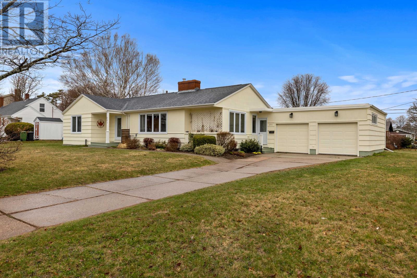 251 Schurman Avenue - Image 2