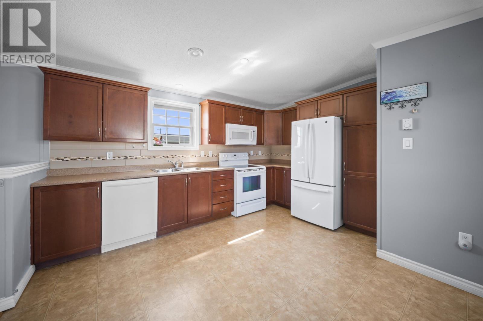31 Kenzie Myers Avenue - 8