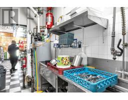 6 Rylander Boulevard, Toronto, ON M1B0B6 Photo 22