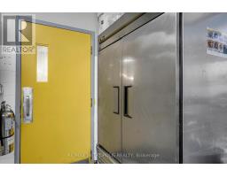 6 Rylander Boulevard, Toronto, ON M1B0B6 Photo 23