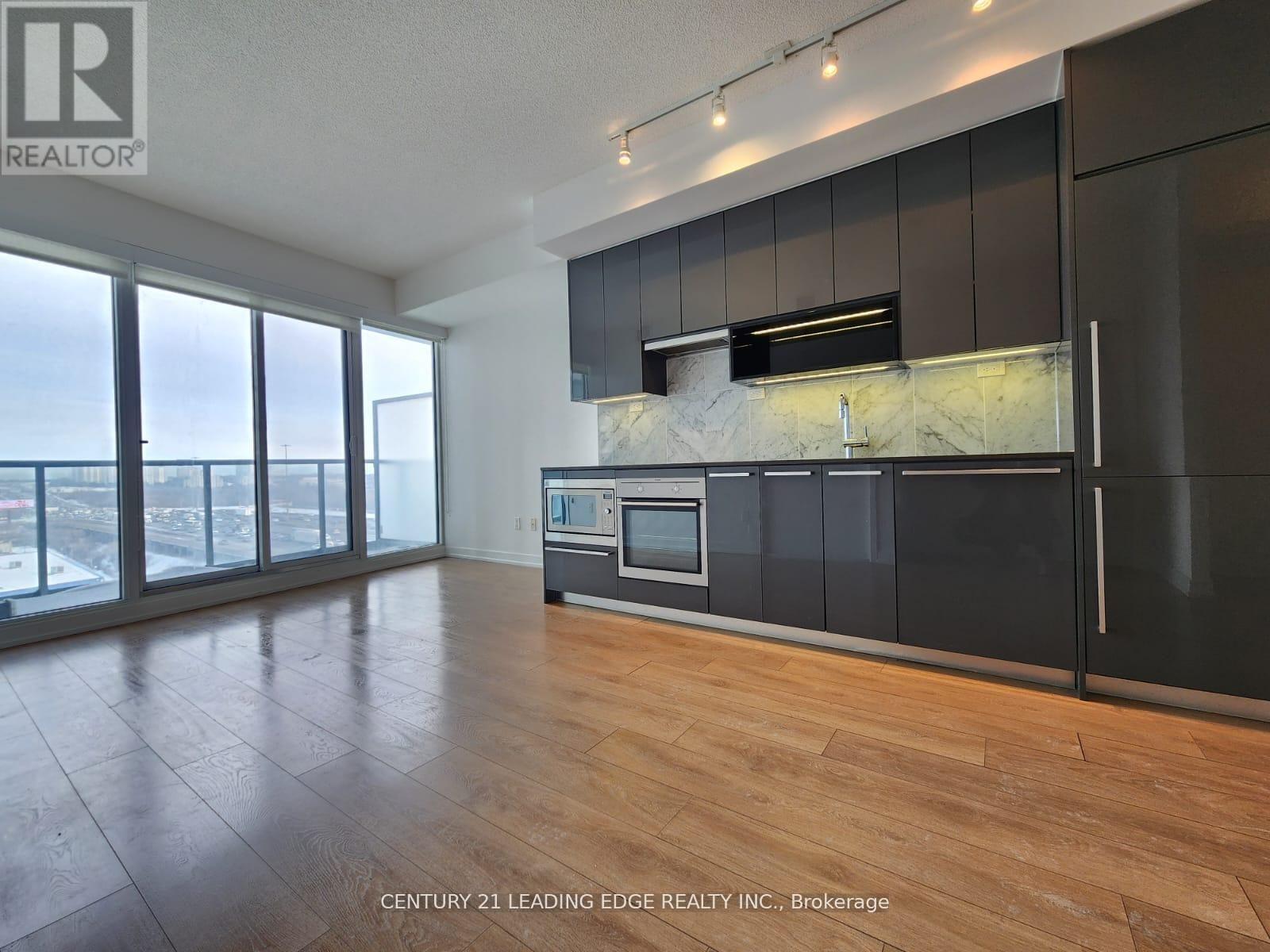 #709 115 MCMAHON DRIVE - 2