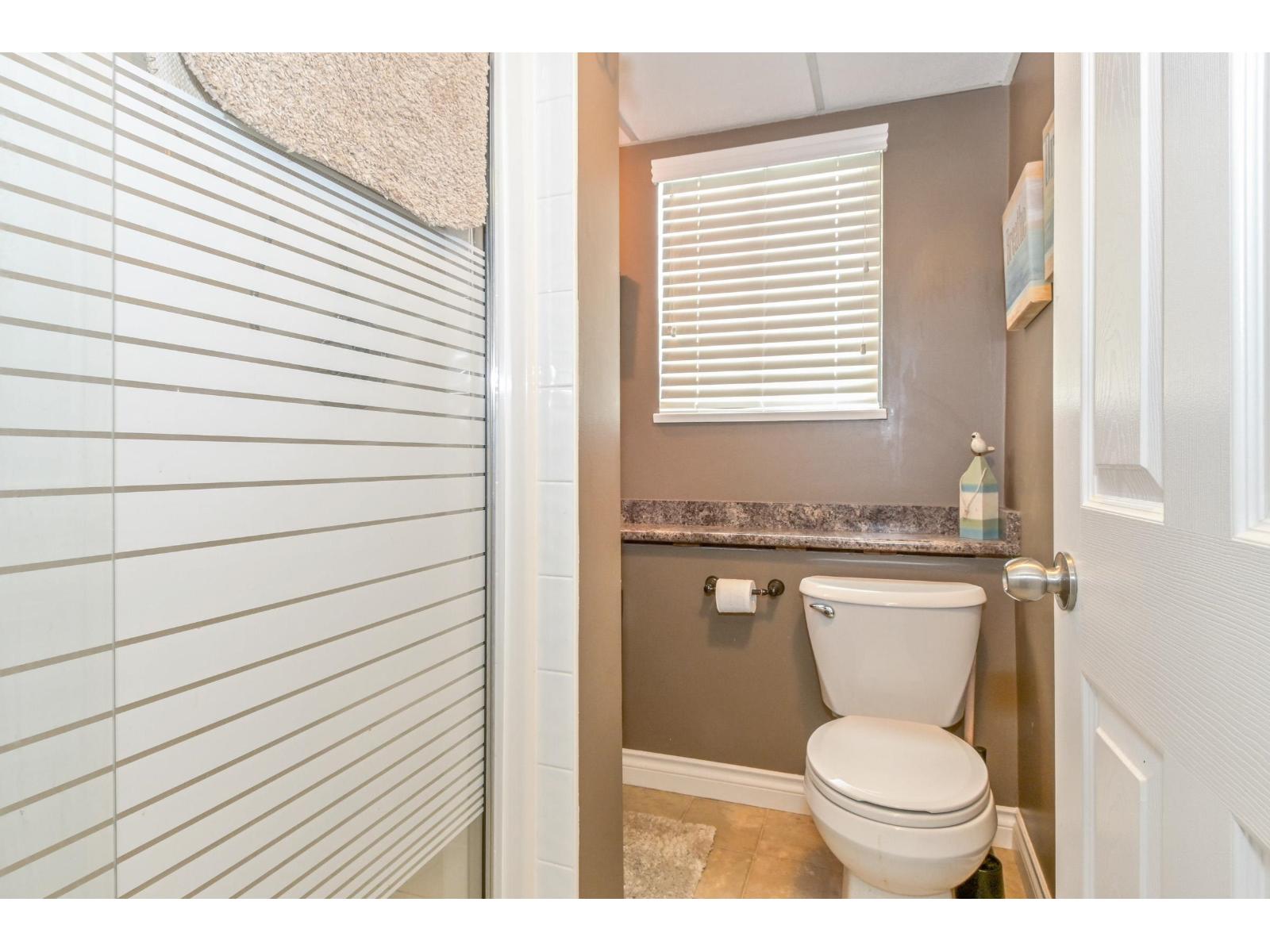 3 Bed, 3 Bath House for Sale in Surrey – 6154 171A STREET, Surrey - Image 3