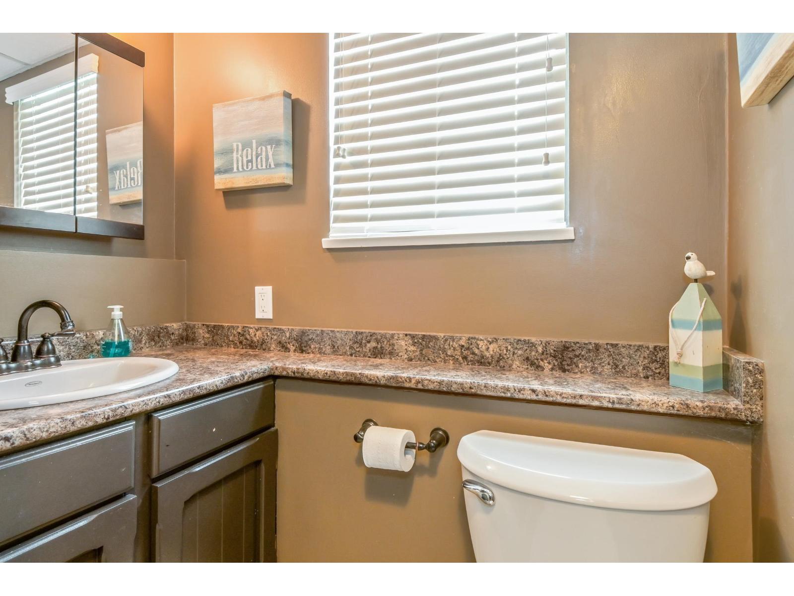 3 Bed, 3 Bath House for Sale in Surrey – 6154 171A STREET, Surrey - Image 16