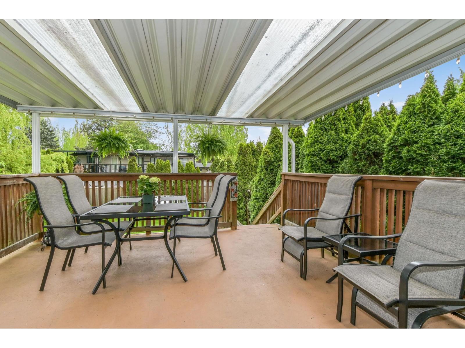 3 Bed, 3 Bath House for Sale in Surrey – 6154 171A STREET, Surrey - Image 4