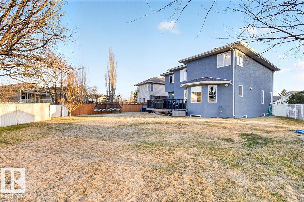 22 HARVEST BA, Stony Plain