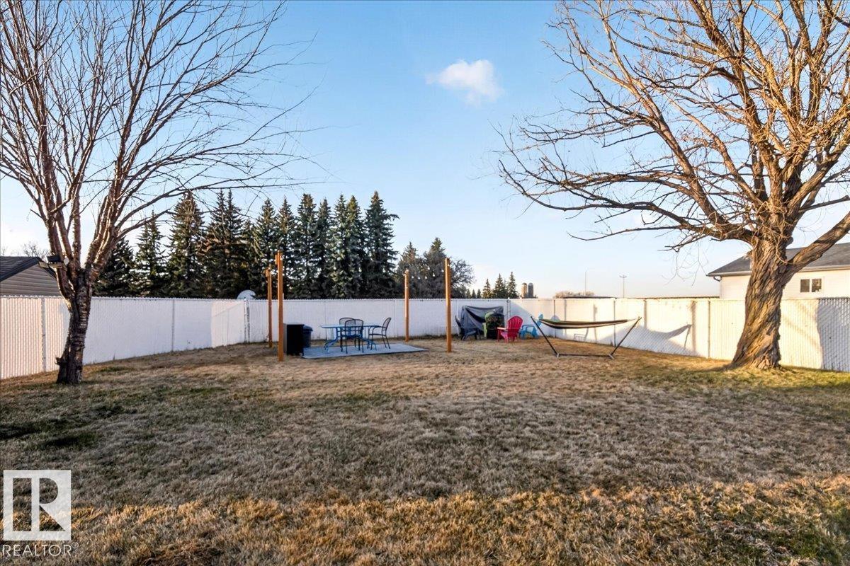 22 HARVEST BA, Stony Plain