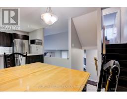 80 - 221 Milestone Crescent, Aurora, ON L4G3M2 Photo 9