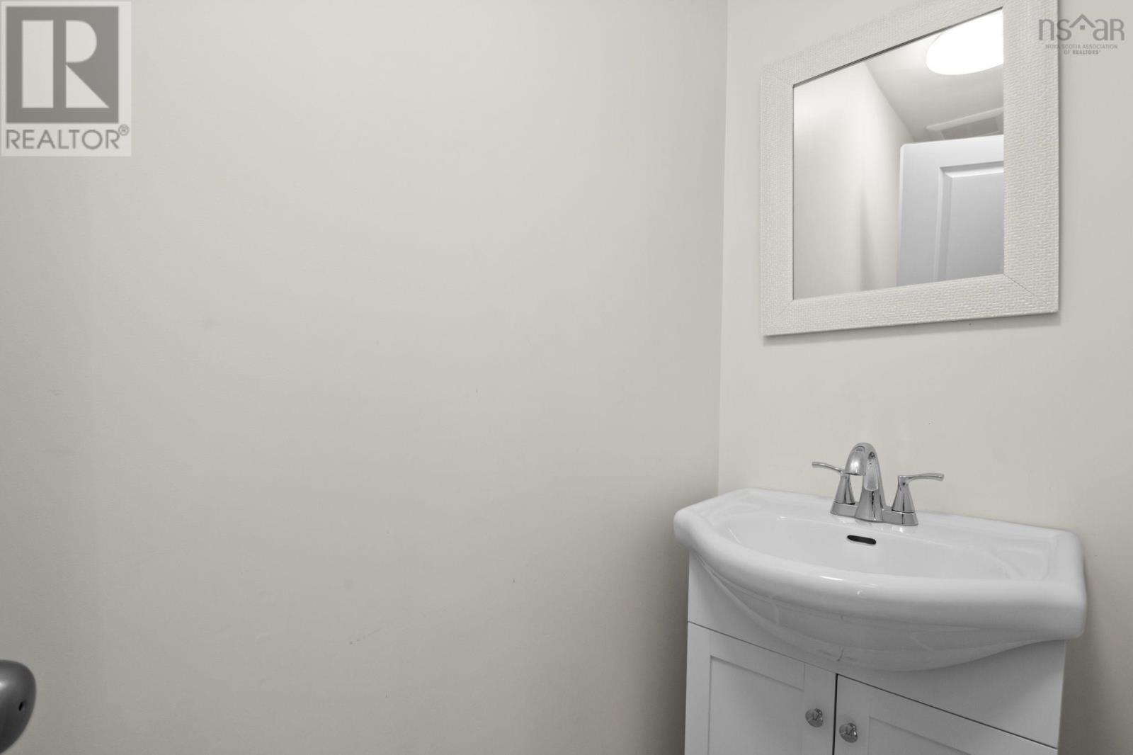 Property 18 of 50 of 68 Sugar Maple Drive, Greenwood Heights