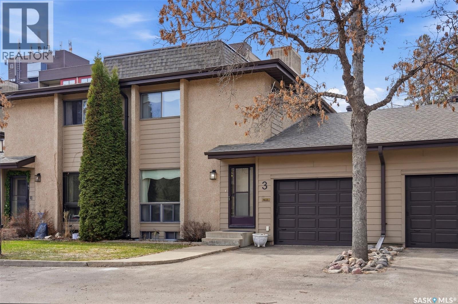 3 425 Pinehouse DRIVE - photo 2