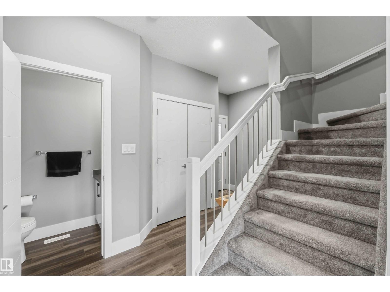 1641 ENRIGHT WY NW - 12