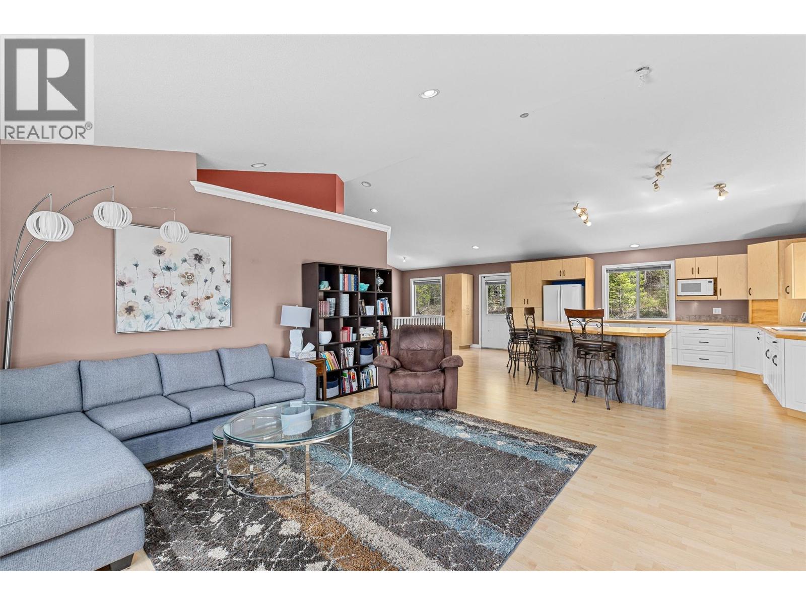 1685 Boone Court, Kelowna