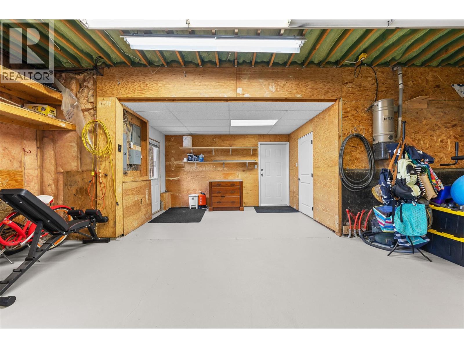1685 Boone Court - 35