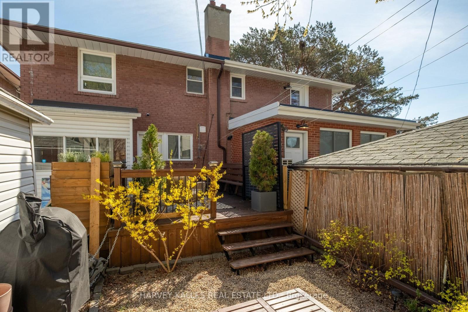 354 HIGHFIELD ROAD - 41