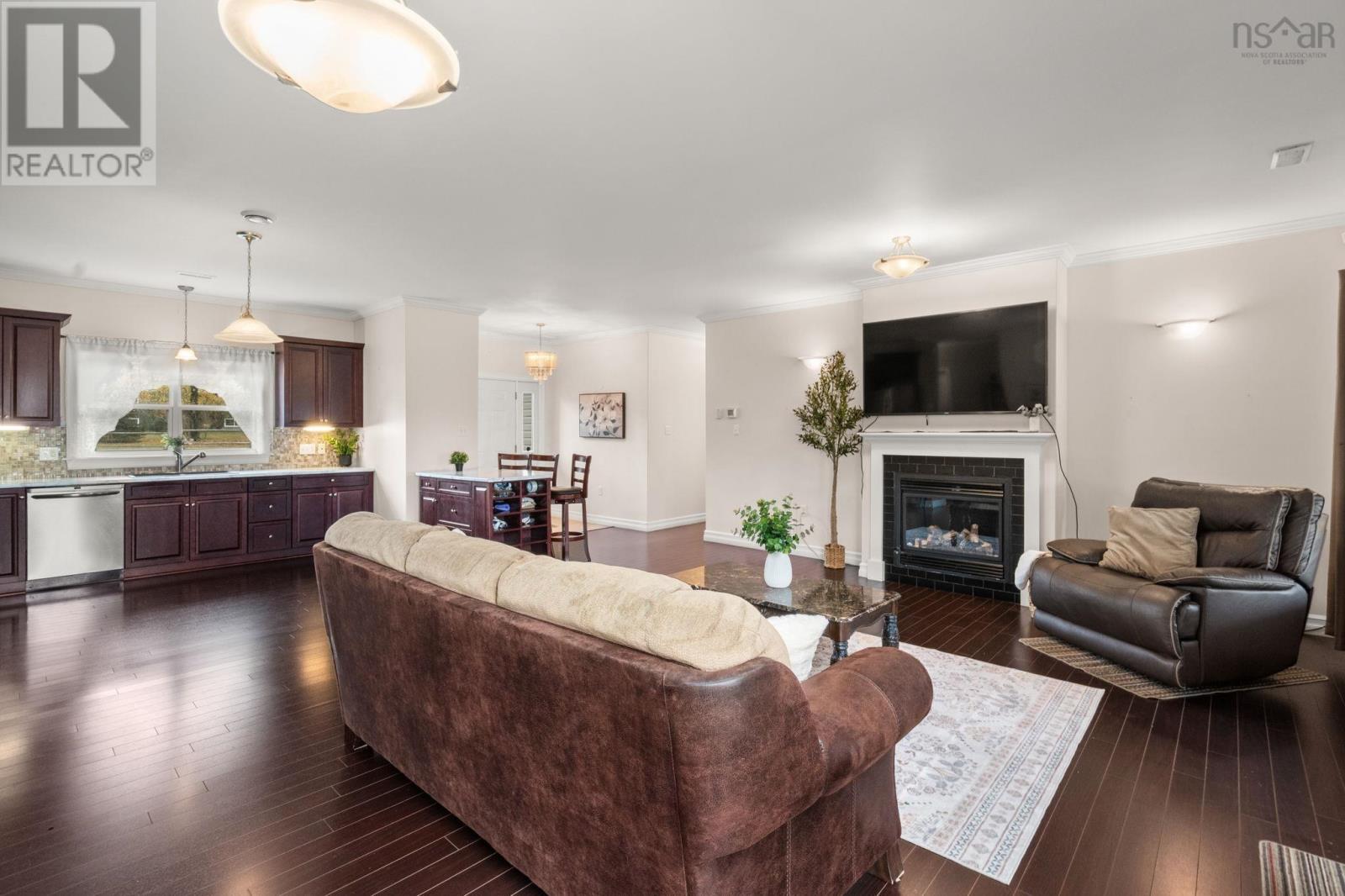 6874 Highway 354 - 9